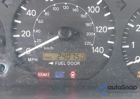 2000 Toyota Camry Xle V6 from USA, damaged, VIN 4T1BF28K5YU106971